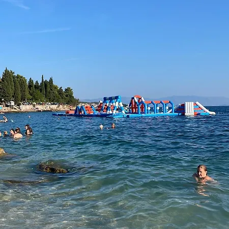 N&v 1 Lägenhet Crikvenica