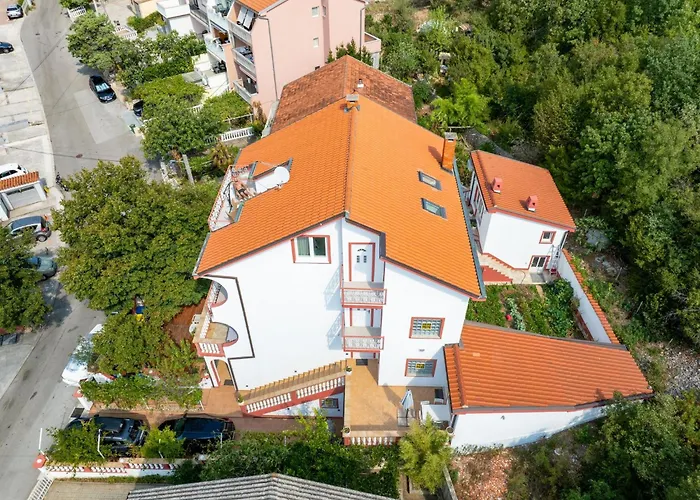 N&v 1 Διαμέρισμα Crikvenica