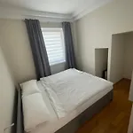 N&v 1 Apartmán