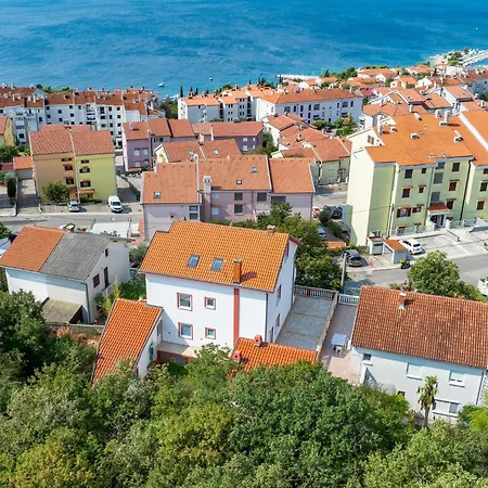 Mio * Crikvenica